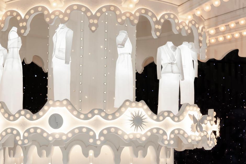 DIOR, "Carousell II"